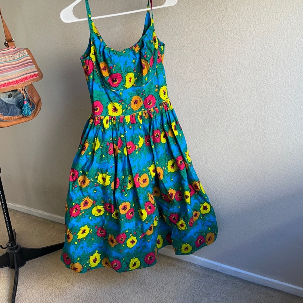 Cute floral print Emily and Fin dress 1950s